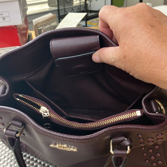 Authentic Coach handbag dark burgundy - Picture 6 of 8